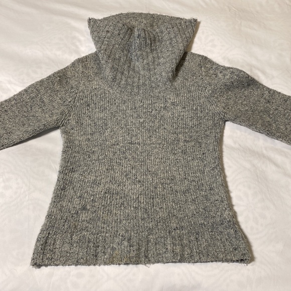 Heart-N-Crush Cowl Neck Chunky Knit Sweater - Picture 10 of 12